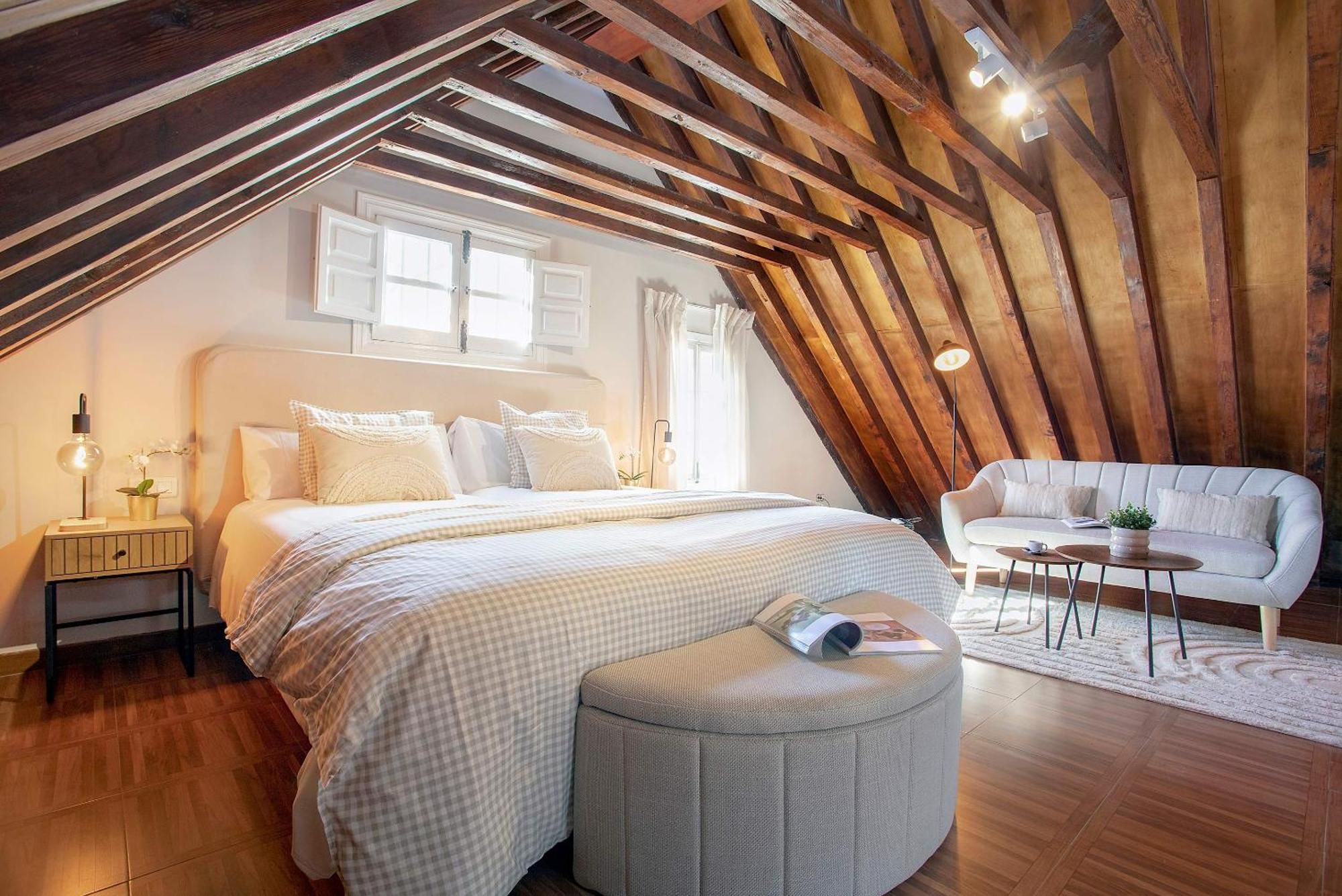 Genteel Home Trinidad Grund Málaga Esterno foto