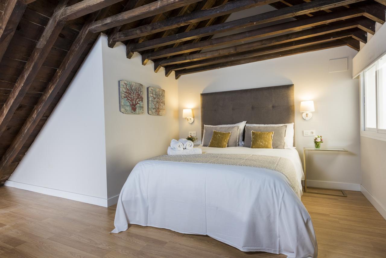 Genteel Home Trinidad Grund Málaga Esterno foto
